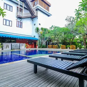 Capital O 2114 Grand Boutique 2* Jimbaran (Bali)
